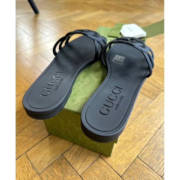 Gucci Palma GG Rubber Flat Slide Sandals (IT 38 / US 8 - New) - Picture 3 of 6